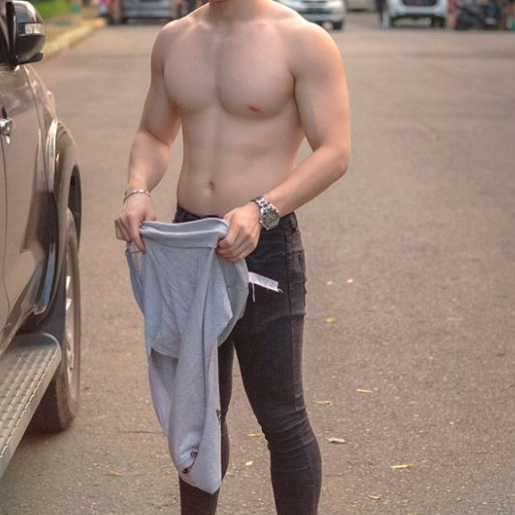 เกย์ชัยนาท โอม