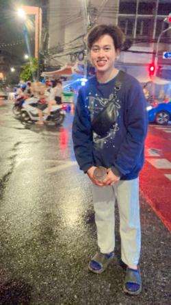 โหน่ง